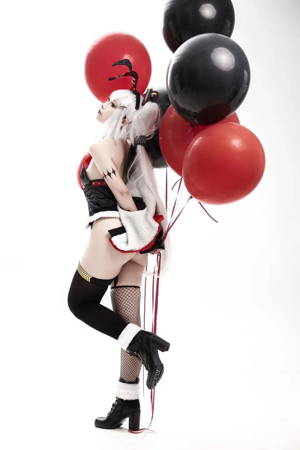 G44不会受伤_No_169_Rocket_Boy原创角色_乖乖兽·诺亚_30P_192MB tg@simisebaisi 【丝足阁】001.webp